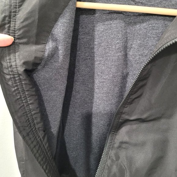 The Childrens Place Black Hooded Full Zip Windbreaker Rain Jacket Size XXL 16 - Picture 4 of 8